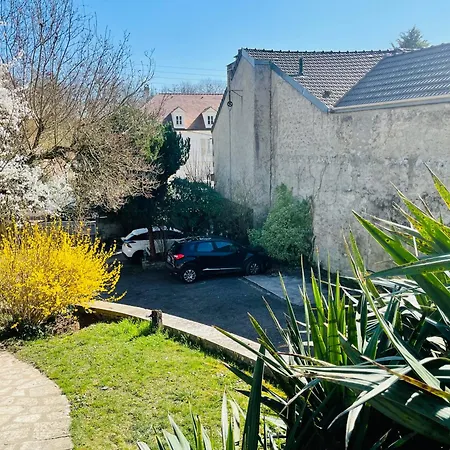 Hotel Ambition Zen Presles Presles  Exterior foto