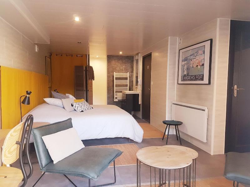 Guest house Ambition Zen Presles