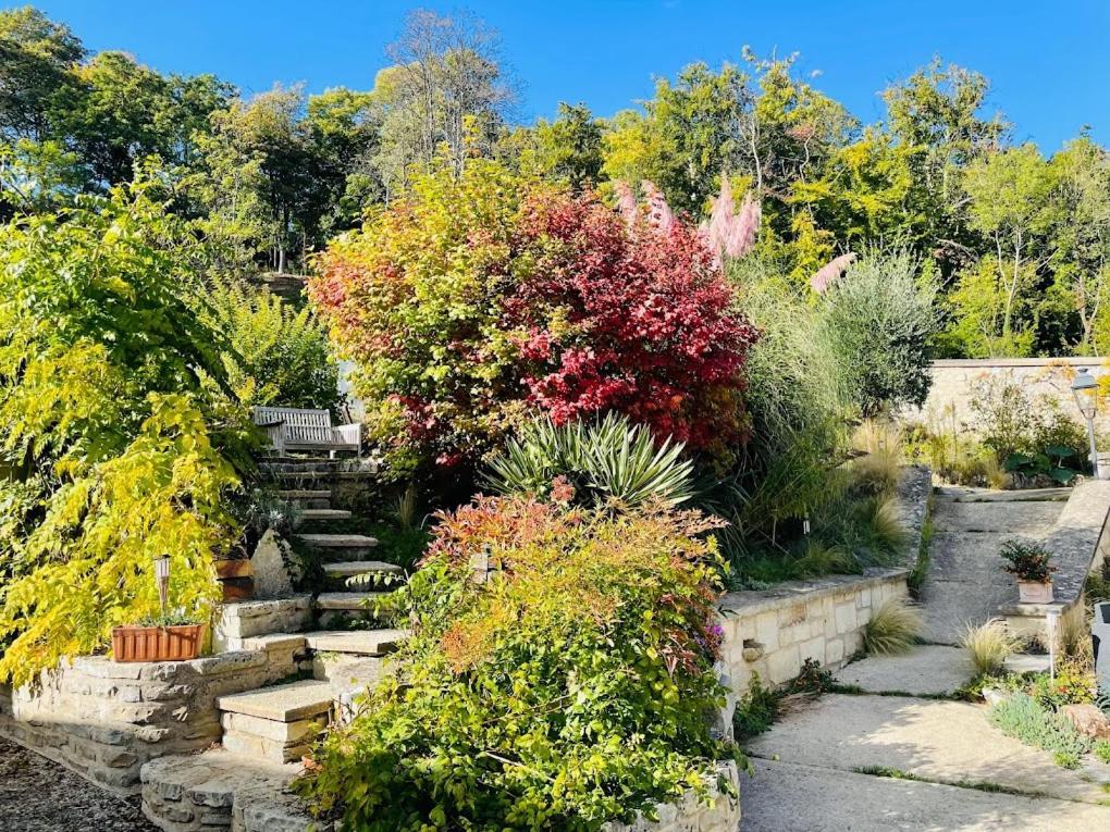 Ambition Zen Presles Guest house 3*