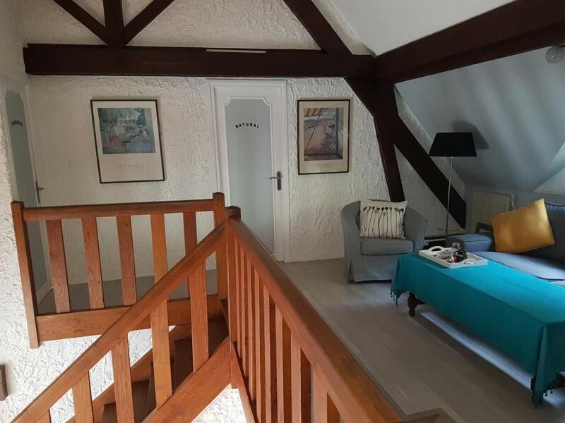 Ambition Zen Presles Guest house 3*